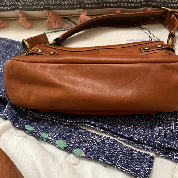 Coach Legacy Bag - Picture 5 of 8